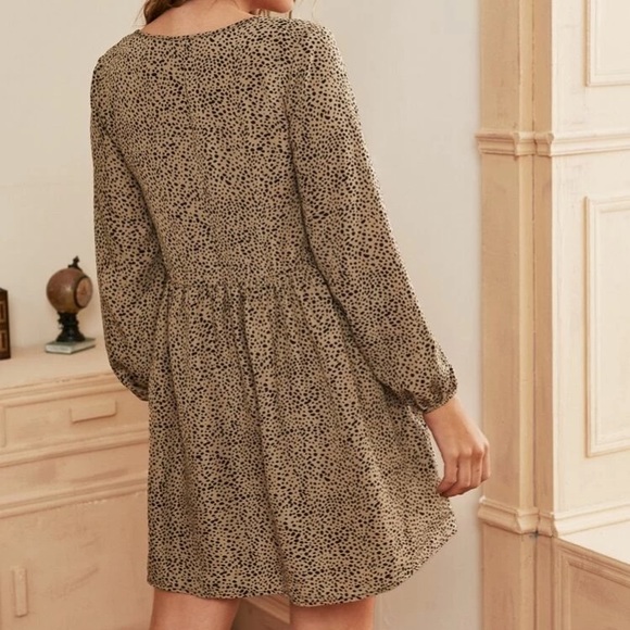 🔥FLASH SALE🔥 Animal Print Baby Doll Dress🐾 - Picture 3 of 5